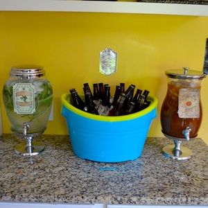 •Ultimate Harry Potter party three laminated beverage signs